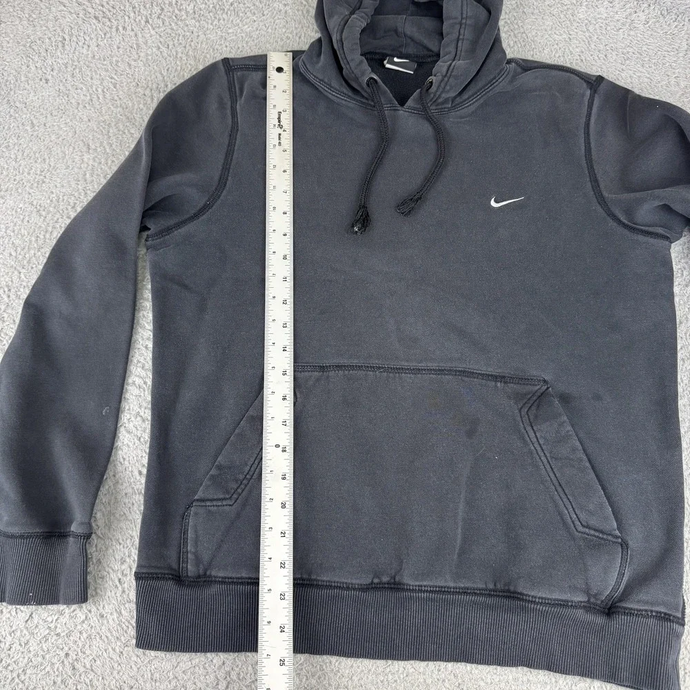 Nike Hoodie Mens Medium Black Pullover Solid‎ Swoosh Logo Hooded Sweatshirt